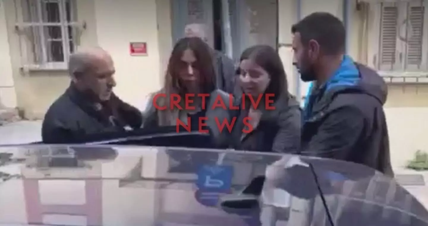 38χρονη καυστικό υγρό