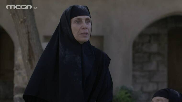 Μαύρο Ρόδο: Αποθεώθηκε η γερόντισσα… Κατερίνα Διδασκάλου – Πήρε «φωτιά» το Twitter