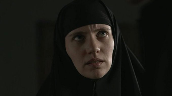 Μαύρο Ρόδο: Ο Πέτρος άγγιξε τη μοναχή Ελισάβετ και το twitter άρχισε να… παραμιλά