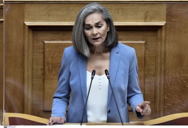 Σοφία Σακοράφα