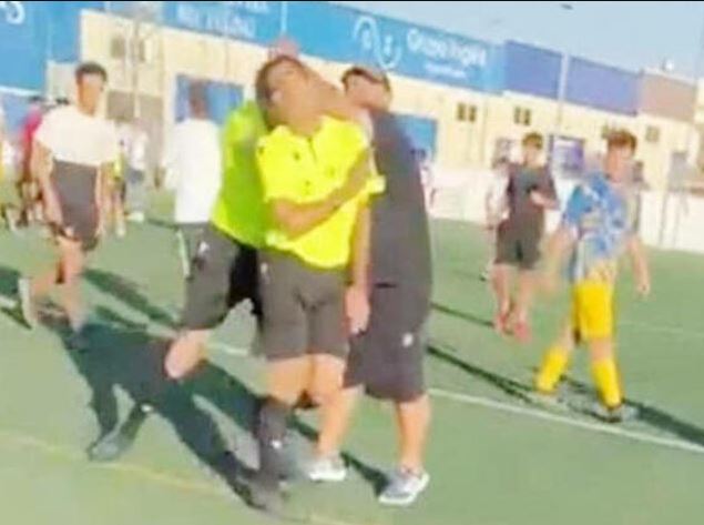 Ξυλοδαρμός διαιτητή