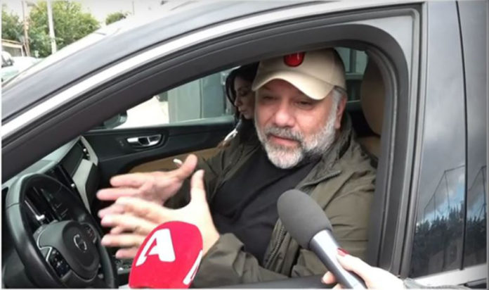 γρηγόρης Αρναούτογλου