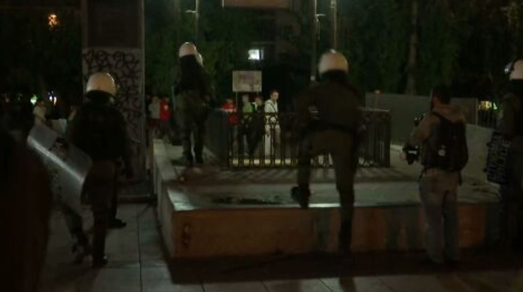 ΗΣΑΠ: Καταστροφές στα μηχανήματα και στις πύλες εισόδου στον σταθμό Βικτώρια