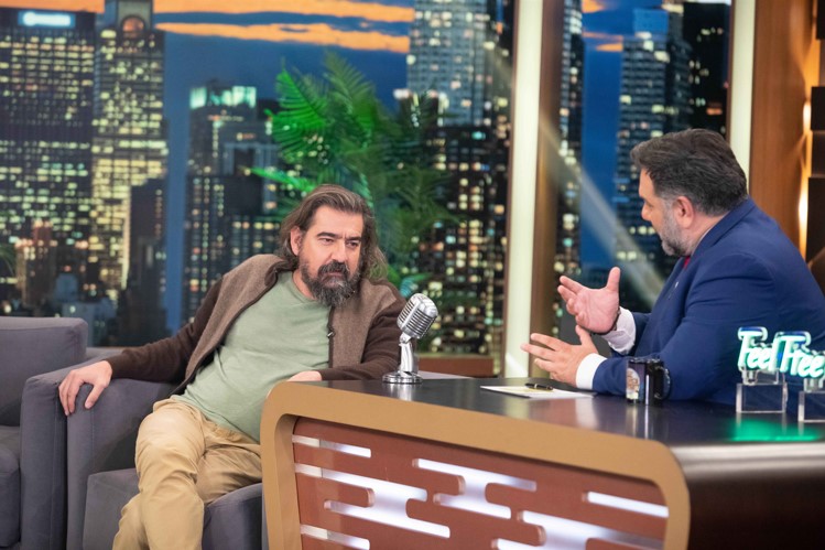 The 2Night Show απόψε με καλεσμένο τον Γιάννη Δρακόπουλο και αφιέρωμα στην μνήμη του Αλέξανδρου Νικολαΐδη