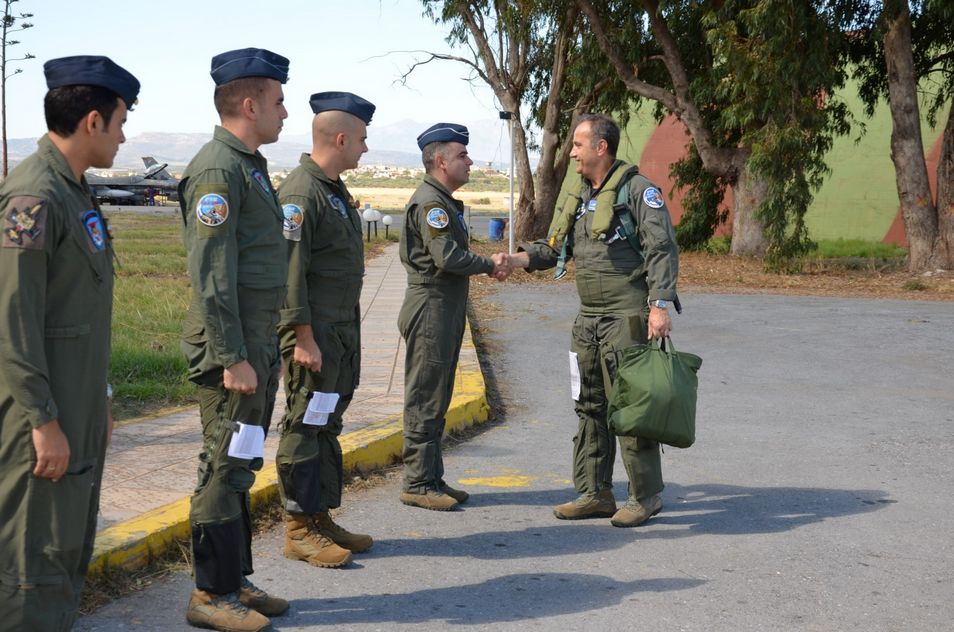 f-16 viper Αρχηγός ΓΕΑ