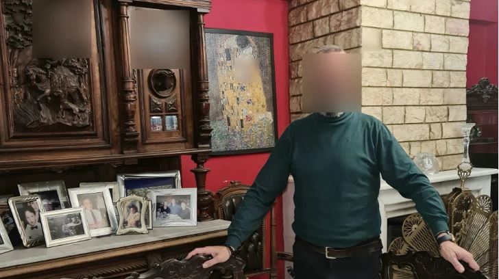 53χρονος Κολωνός