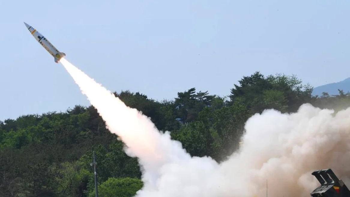 Νότια Κορέα και ΗΠΑ εκτόξευσαν 4 πυραύλους