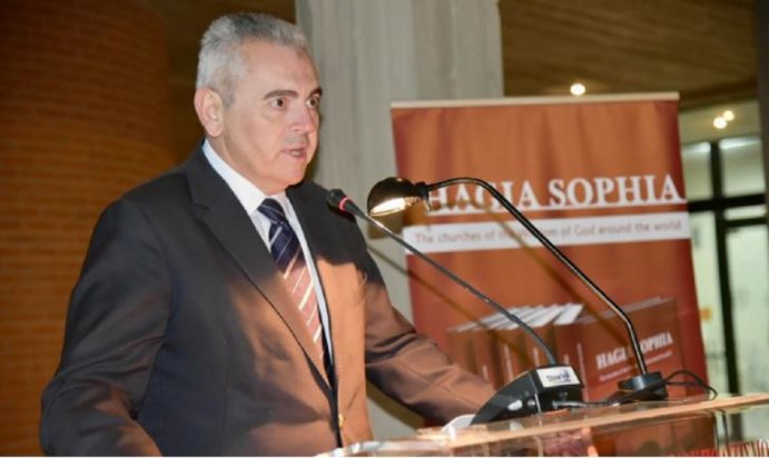 Μάξιμος Χαρακόπουλος