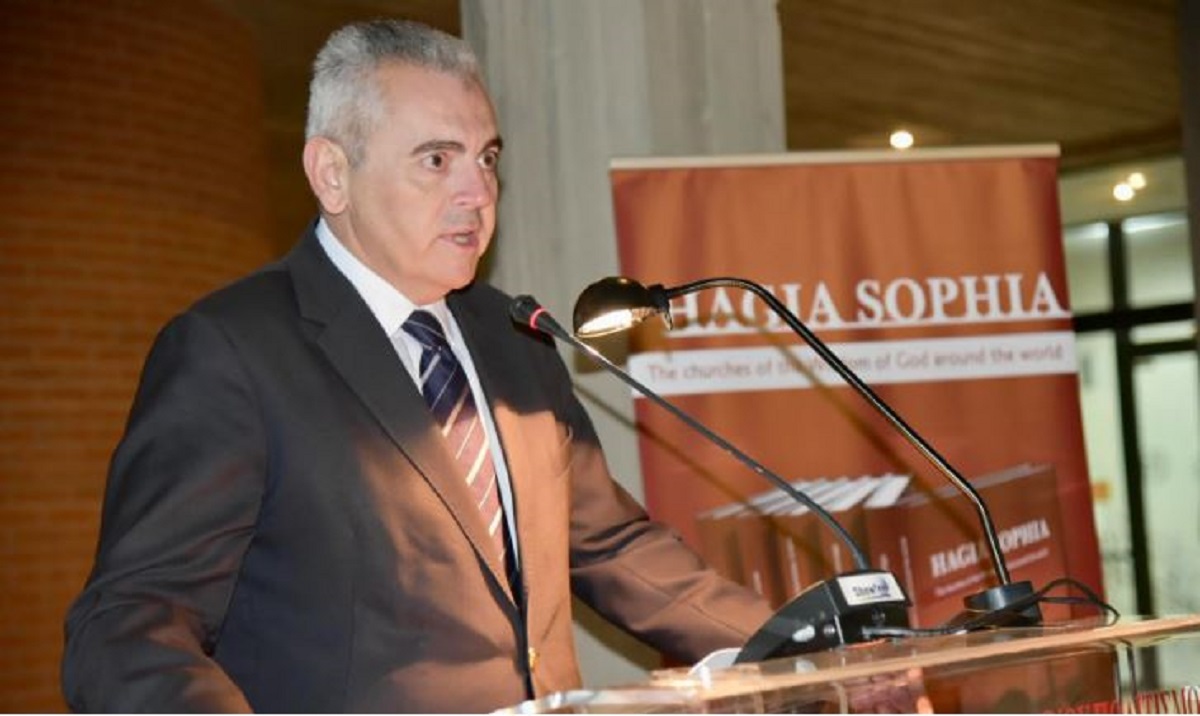 Μάξιμος Χαρακόπουλος