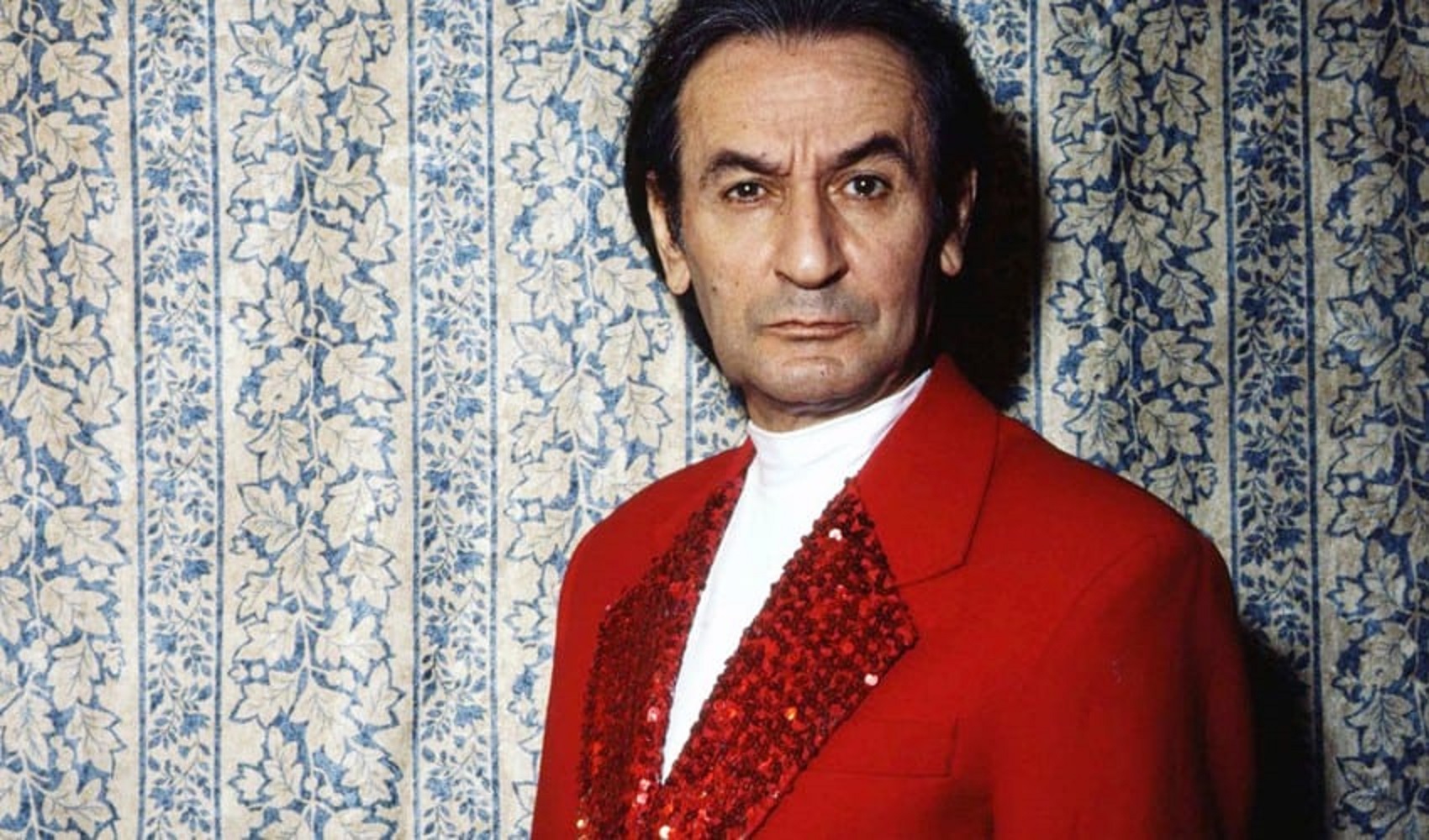 Σωτήρης Μουστάκας: «Έβγαλαν τα οστά του, ούτε ξέρω που βρίσκονται» εξομολογήθηκε ο ανιψιός του