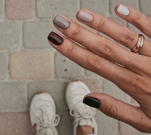 Nail report: Βρήκαμε τα ωραιότερα νύχια του φθινοπώρου