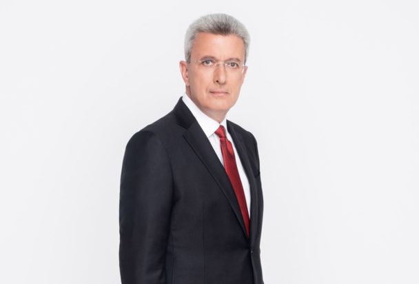 Νίκος Χατζηνικολάου