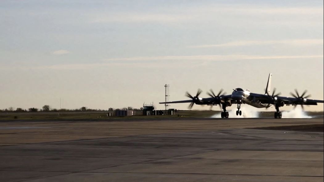 Πούτιν: Παρακολούθησε άσκηση με πυρηνικά όπλα και επανέλαβε τα περί «βρώμικης βόμβας»