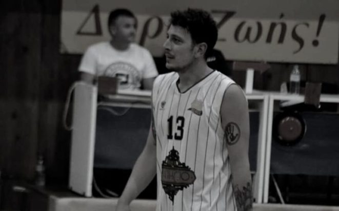 Δημήτρης Παπούλης