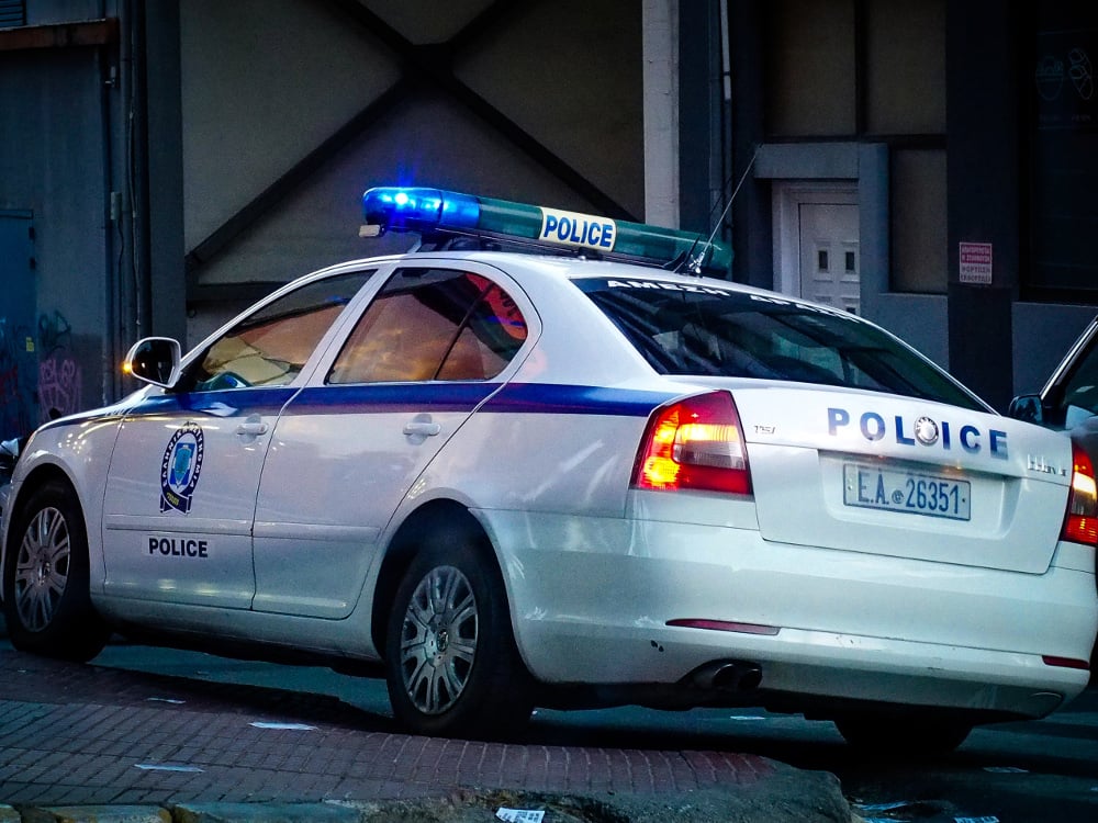 Θεσσαλονίκη: Ανήλικος απείλησε και λήστεψε 43χρονο μέσα σε λεωφορείο
