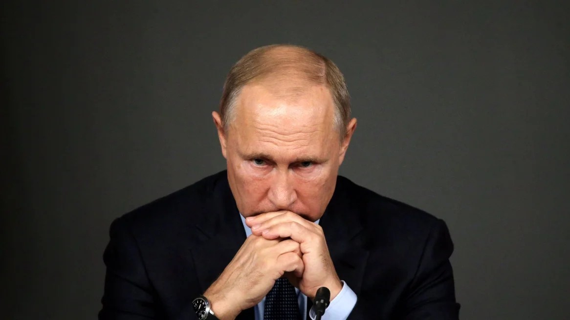 Βλαντίμιρ Πούτιν: Νέες φήμες για την υγεία του – ΒΙΝΤΕΟ από την Κριμαία τον δείχνει να κουτσαίνει