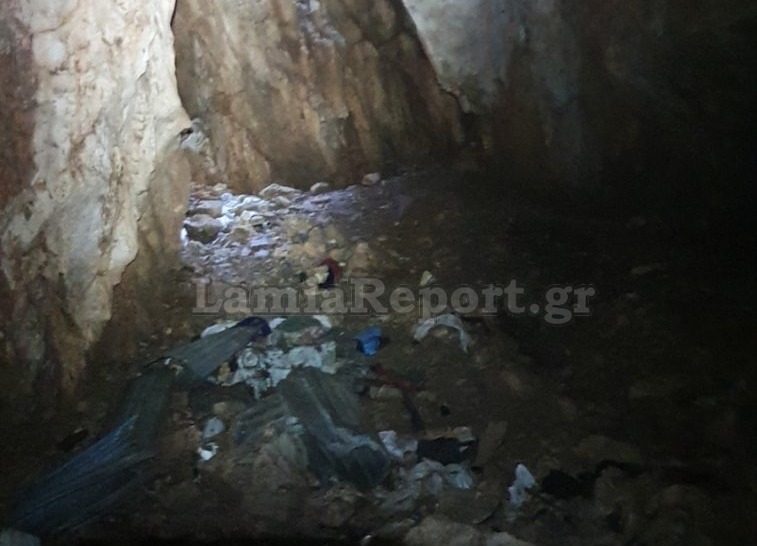 Δερβενοχώρια Ανθρώπινα οστά χειροβομβίδα