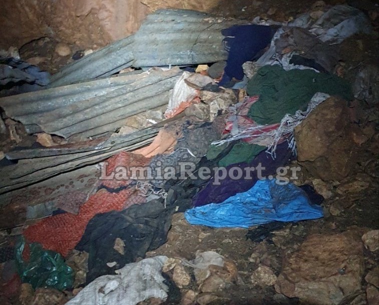 Δερβενοχώρια Ανθρώπινα οστά χειροβομβίδα