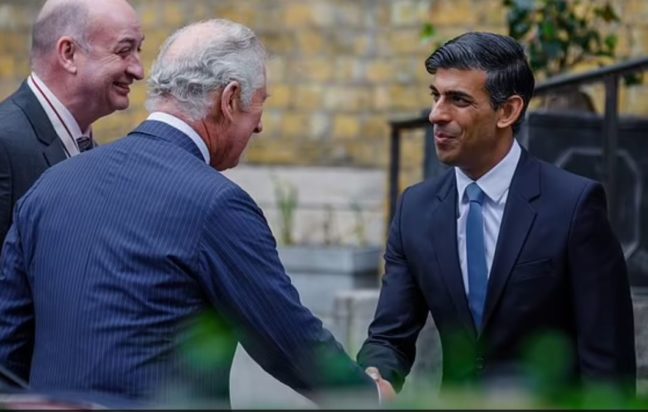 Σούνακ με Κάρολο