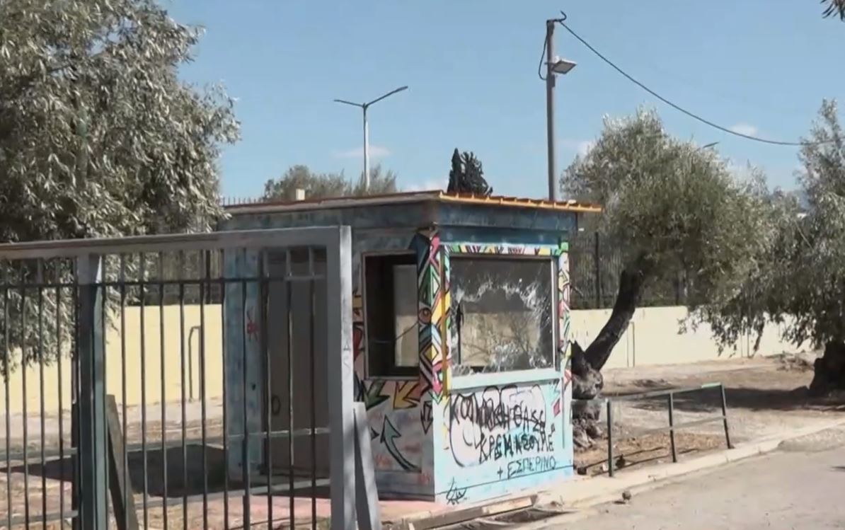 Αιγάλεω: Άγρια συμπλοκή μαθητή με διευθυντή σε ΕΠΑΛ – Στο νοσοκομείο για ράμματα ο 16χρονος