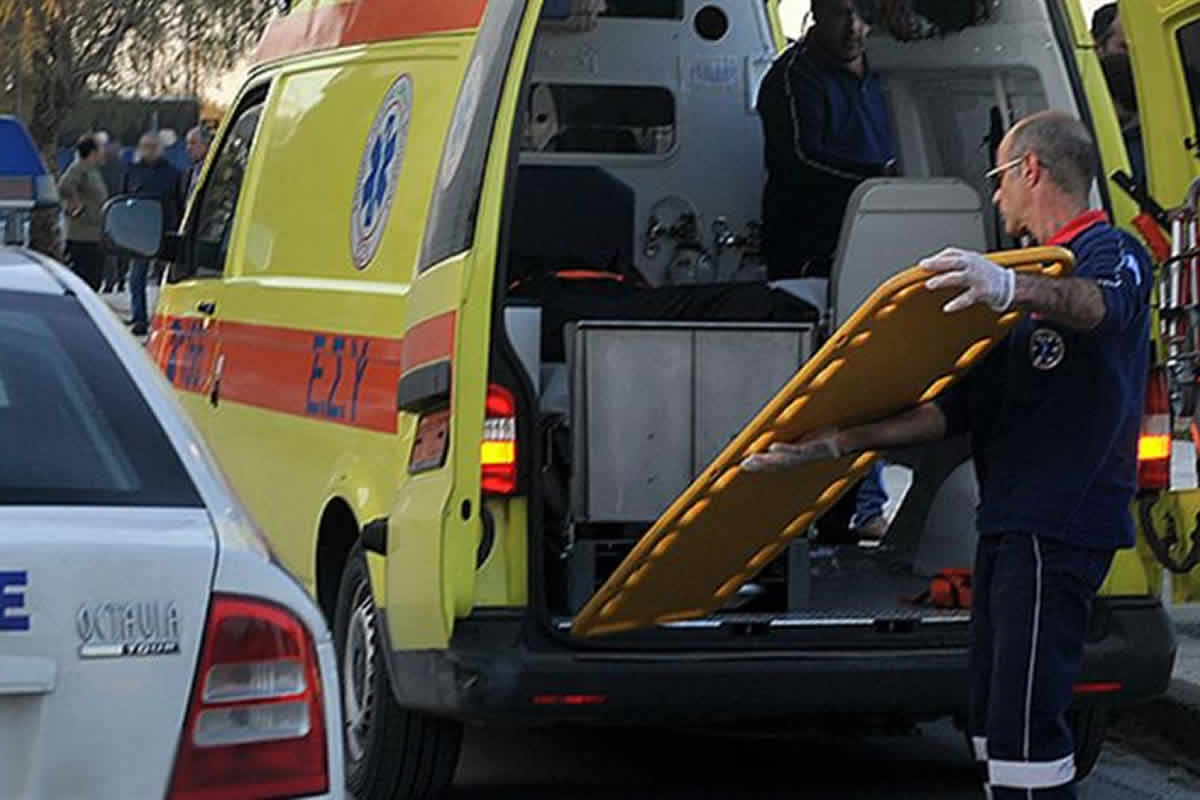 Ωραιόκαστρο: Επιτέθηκαν και μαχαίρωσαν 17χρονο έξω από σχολείο