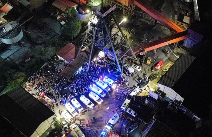 Τουρκία: Τουλάχιστον 25 νεκροί από την έκρηξη σε ανθρακωρυχείο – Δεκάδες οι εγκλωβισμένοι εργάτες