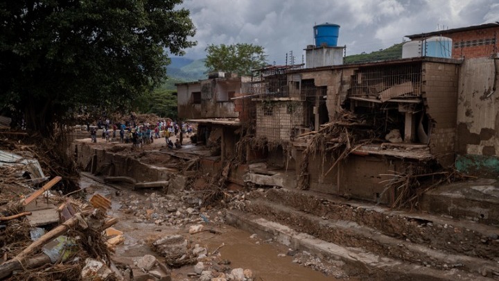 Βενεζουέλα: 22 νεκροί από κατολισθήσεις και πλημμύρες