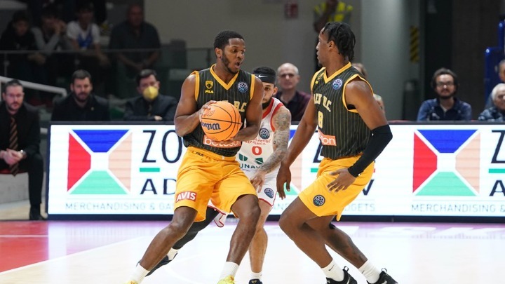 Basketball Champions League: «Βασίλισσα» στην Ιταλία η ΑΕΚ