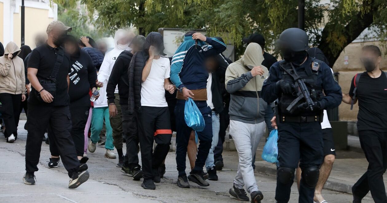 Πολυτεχνειούπολη: Προφυλακιστέοι οι 7 από τους 16 συλληφθέντες μετά τις απολογίες τους