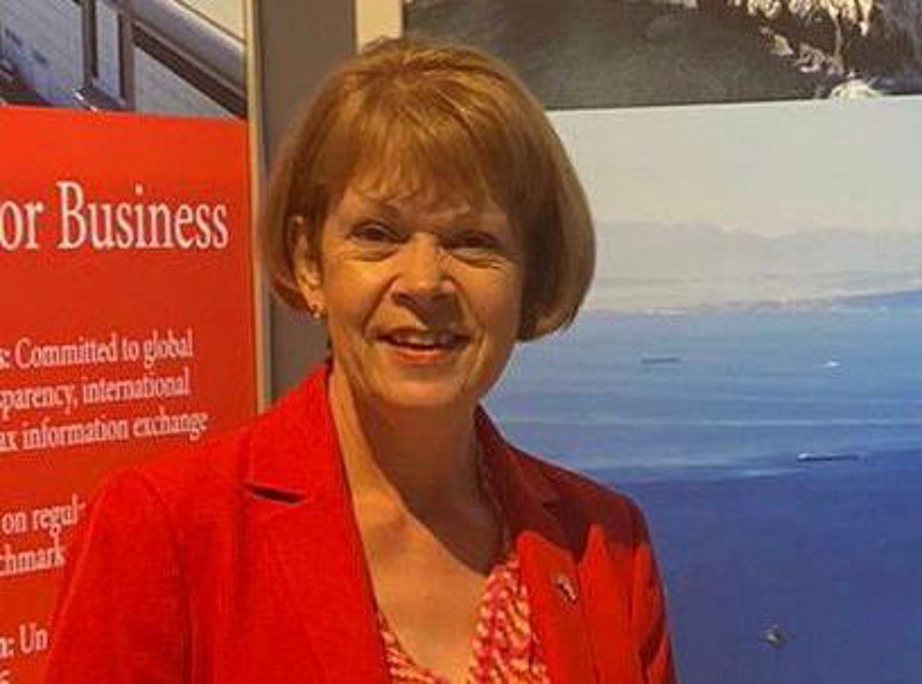 Βρετανία: Ο τελευταίος να κλείσει την πόρτα – Τρίτη παραίτηση για την Τρας – «Βράζουν» οι Συντηρητικοί