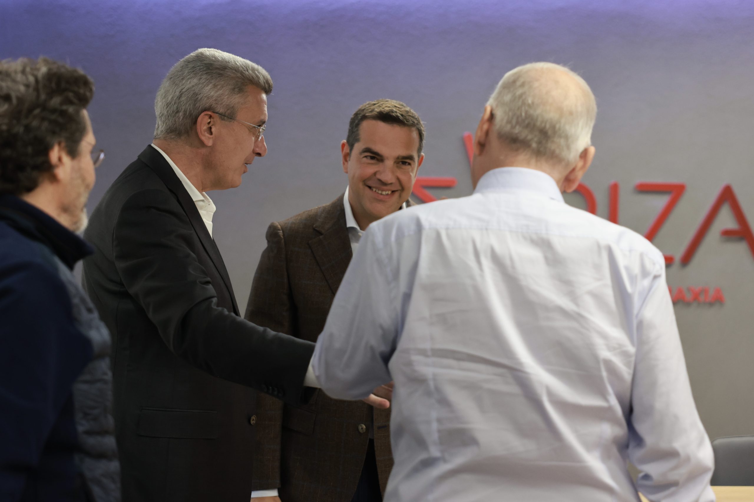 Τσίπρας με ΕΙΗΕΑ