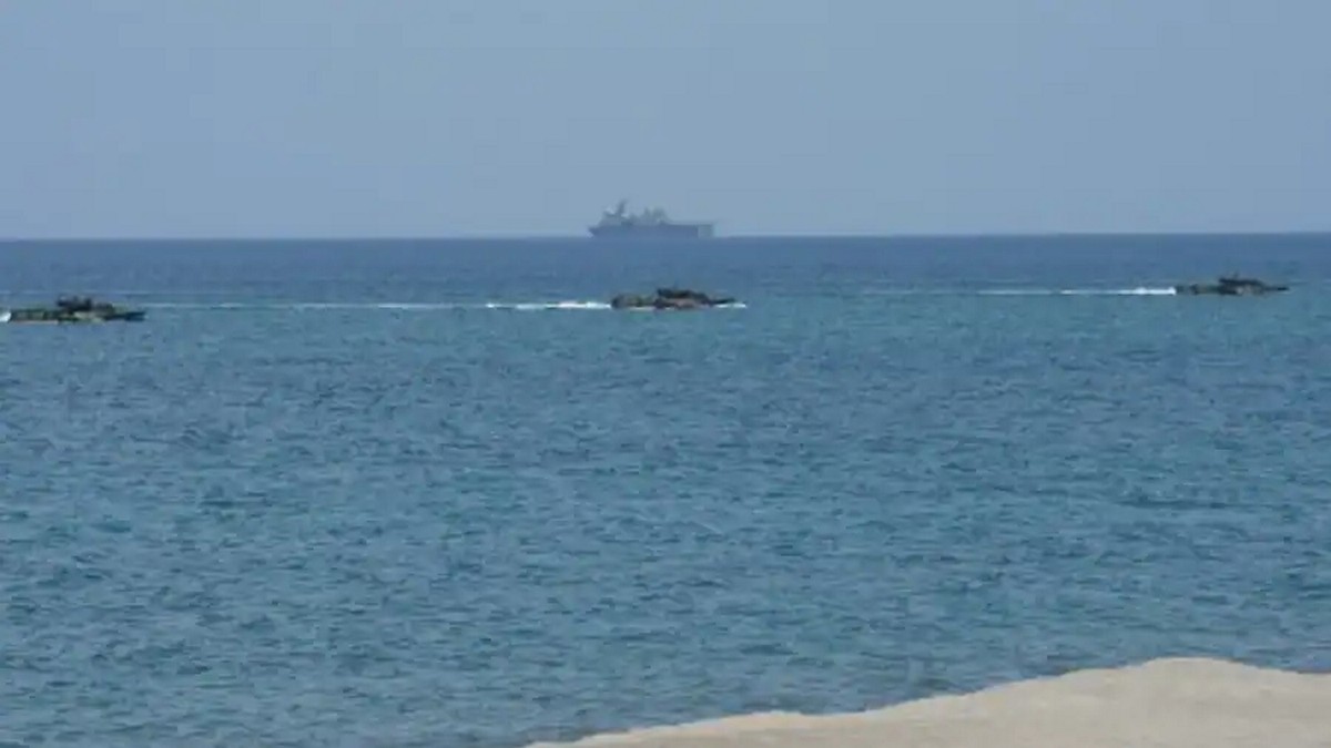 Κίνα: Ανακοίνωσε πως απώθησε καταδρομικό των ΗΠΑ