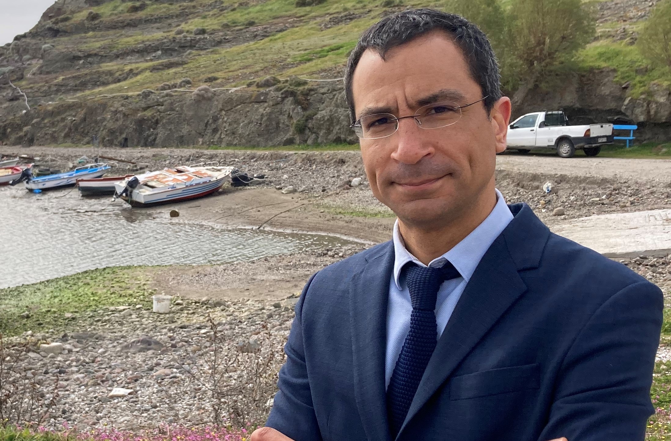 Δάφνη: Πώς έπεσε θύμα κλοπής ο ειδικός σύμβουλος του Πρωθυπουργού, Ιάσων Πιπίνης