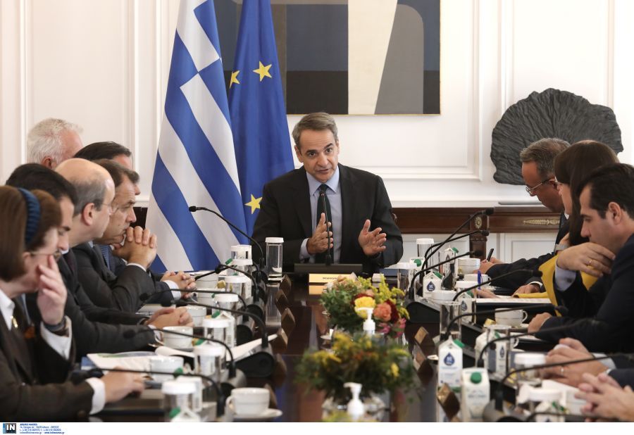 Κυριάκος Μητσοτάκης στο υπουργικό