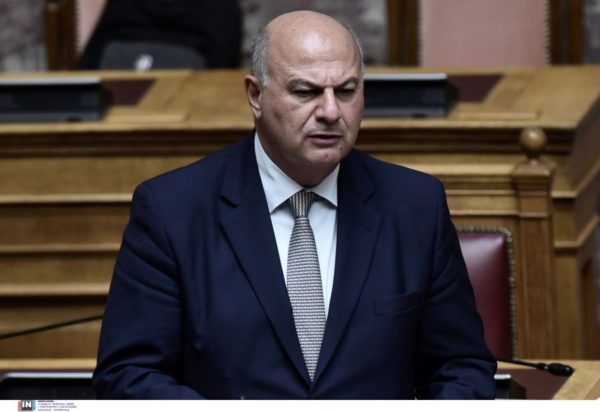 Κώστας Τσιάρας