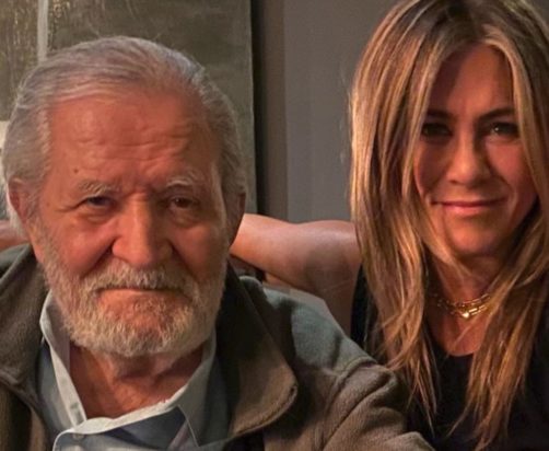 Τζένιφερ Άνιστον