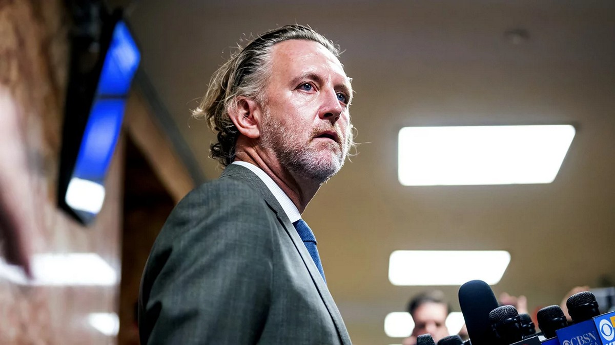 ΗΠΑ: Εξιτήριο από το νοσοκομείο πήρε ο σύζυγος της Νάνσι Πελόζι – Παράτυπος μετανάστης ο συλληφθείς για την επίθεση