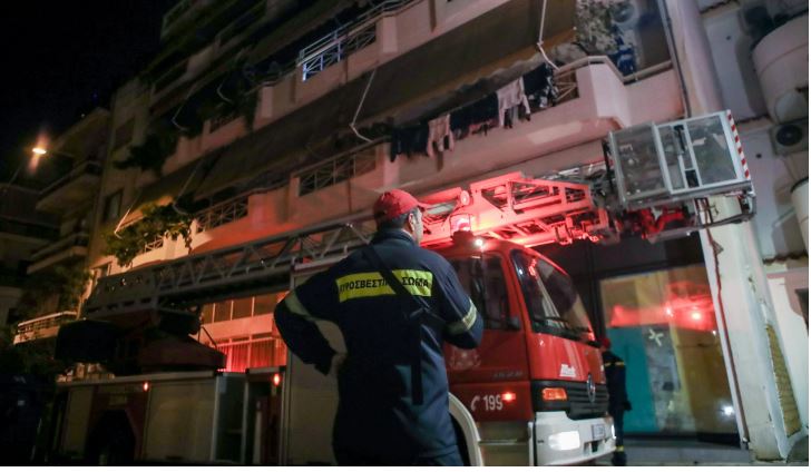 φωτιά στον Κολωνό