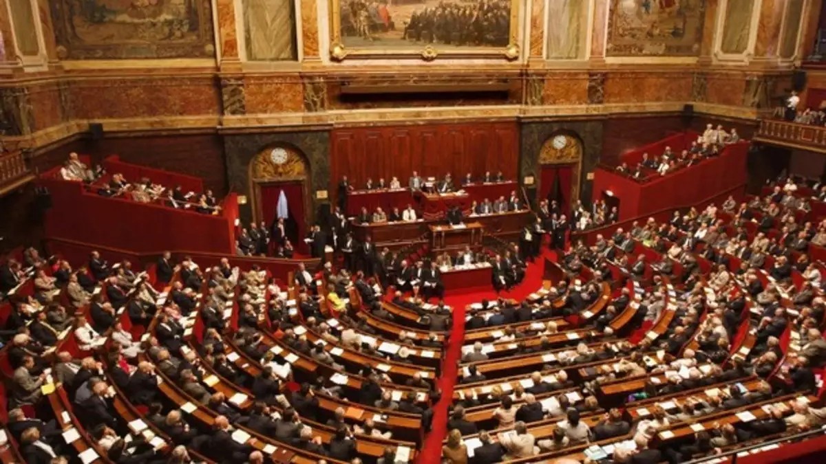 Το γαλλικό κοινοβούλιο θα ψηφίσει για την άμβλωση ως συνταγματικό δικαίωμα