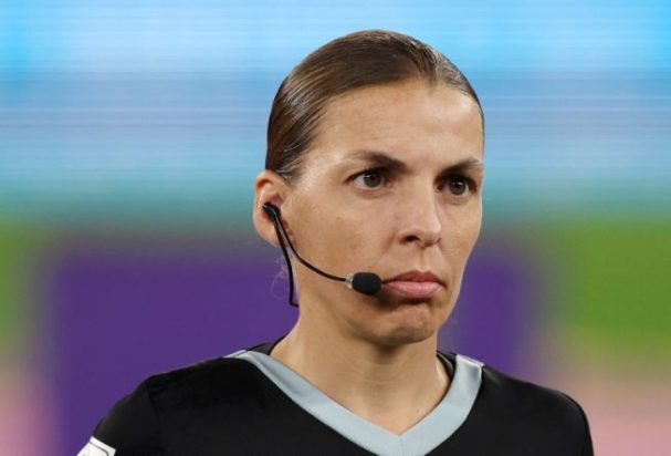 Φραπάρ διαιτητής