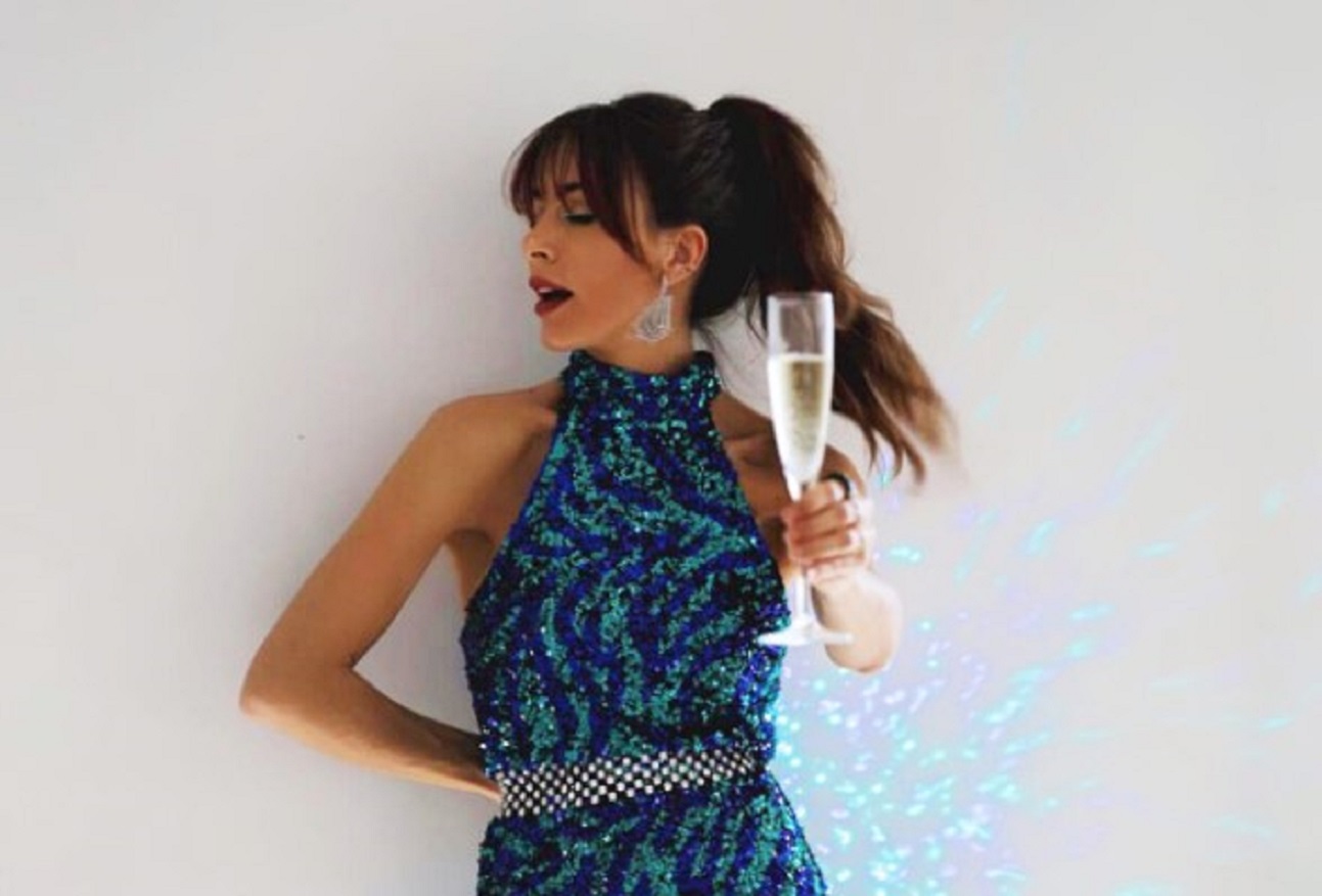 Festive Παγιέτες: Βρήκαμε τα πιο glam κομμάτια για τις γιορτές