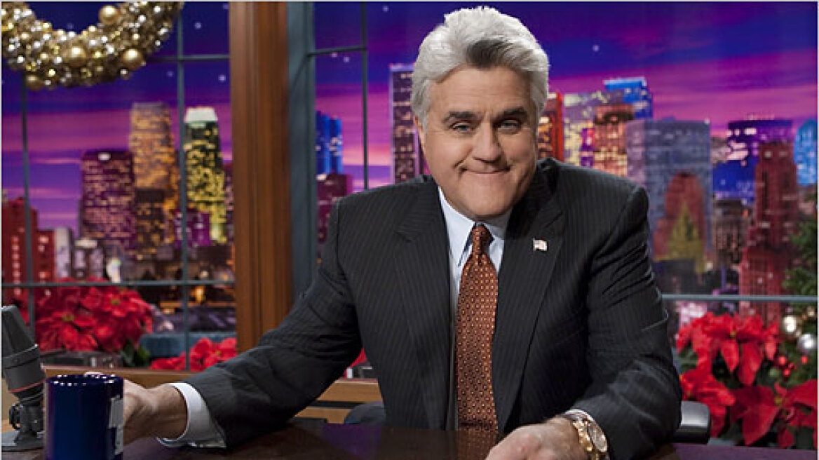 Τζέι Λένο: Στο νοσοκομείο με σοβαρά εγκαύματα ο γνωστός παρουσιαστής