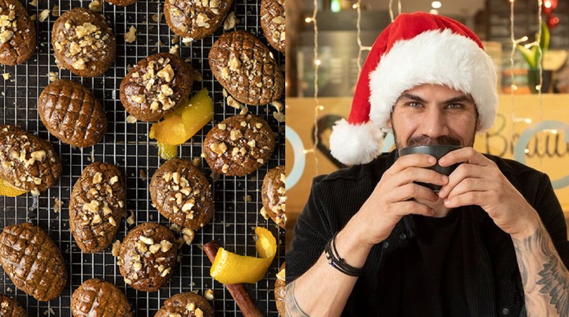 Άκης Πετρετζίκης μελομακάρονα