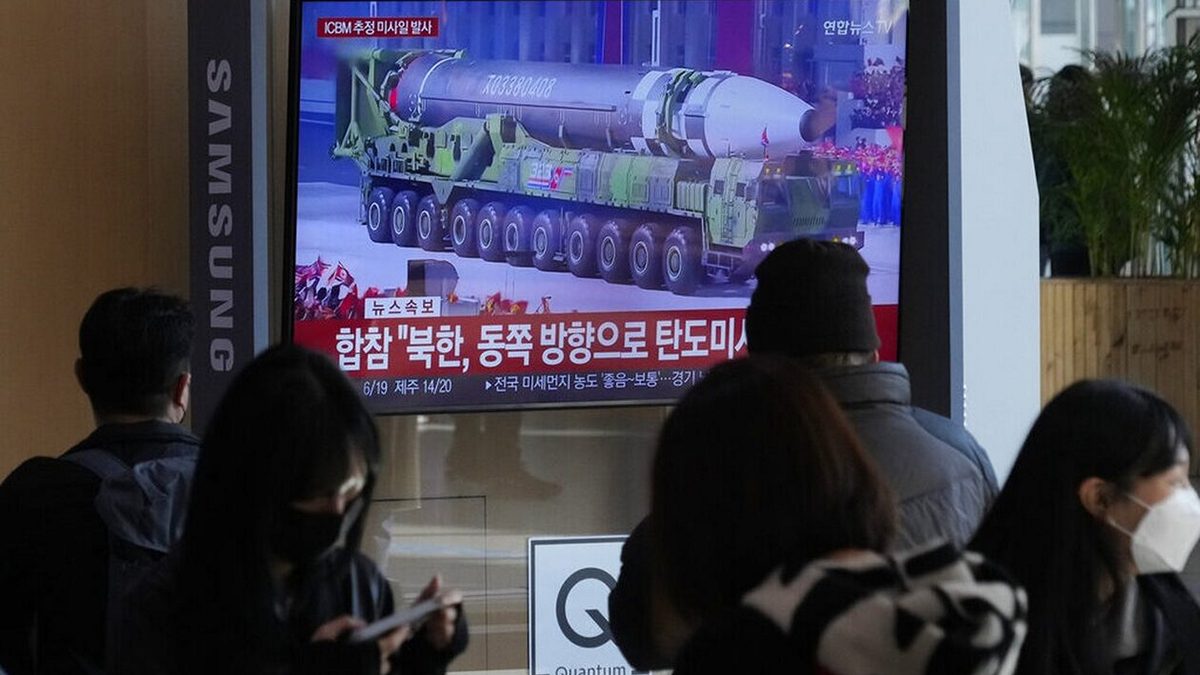 Παγκόσμιος συναγερμός: Η Βόρεια Κορέα εκτόξευσε διηπειρωτικό βαλλιστικό πύραυλο