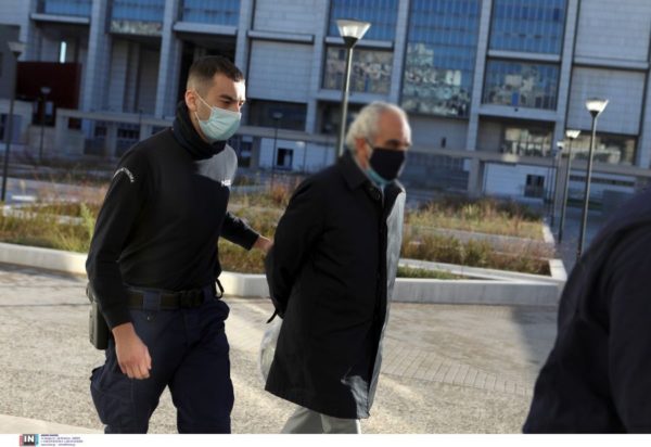 ψευτογιατρός