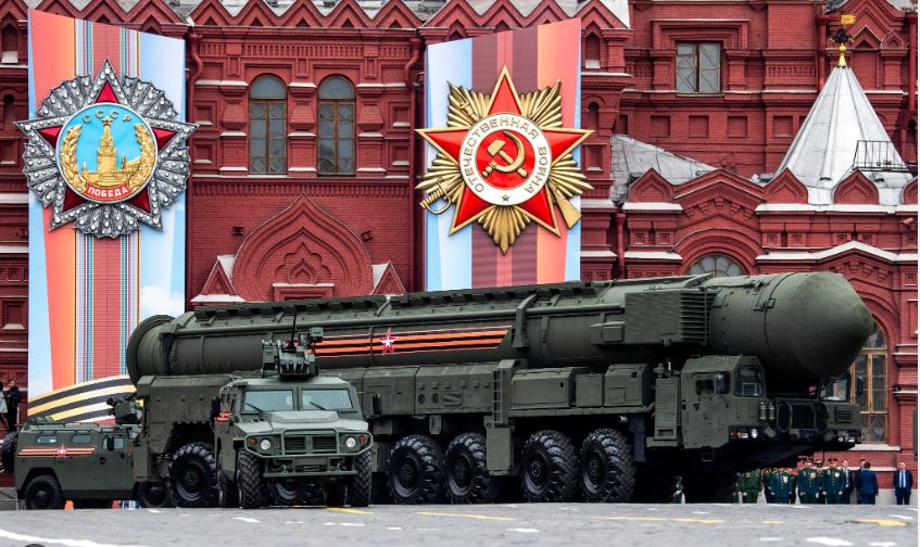Ρωσία – ΗΠΑ: Αναβλήθηκε η συνάντηση για τις επιθεωρήσεις των πυρηνικών όπλων