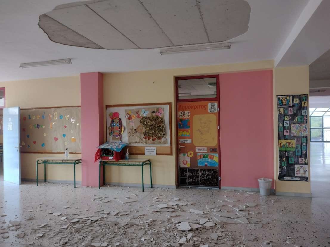 σοβάδες σε σχολείο στην Αχαρνών