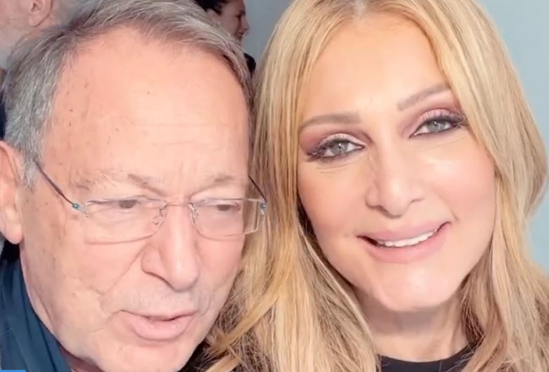 Φουστάνος: Βραδινή έξοδος στη Νατάσα Θεοδωρίδου – Το επικό βίντεο στο καμαρίνι