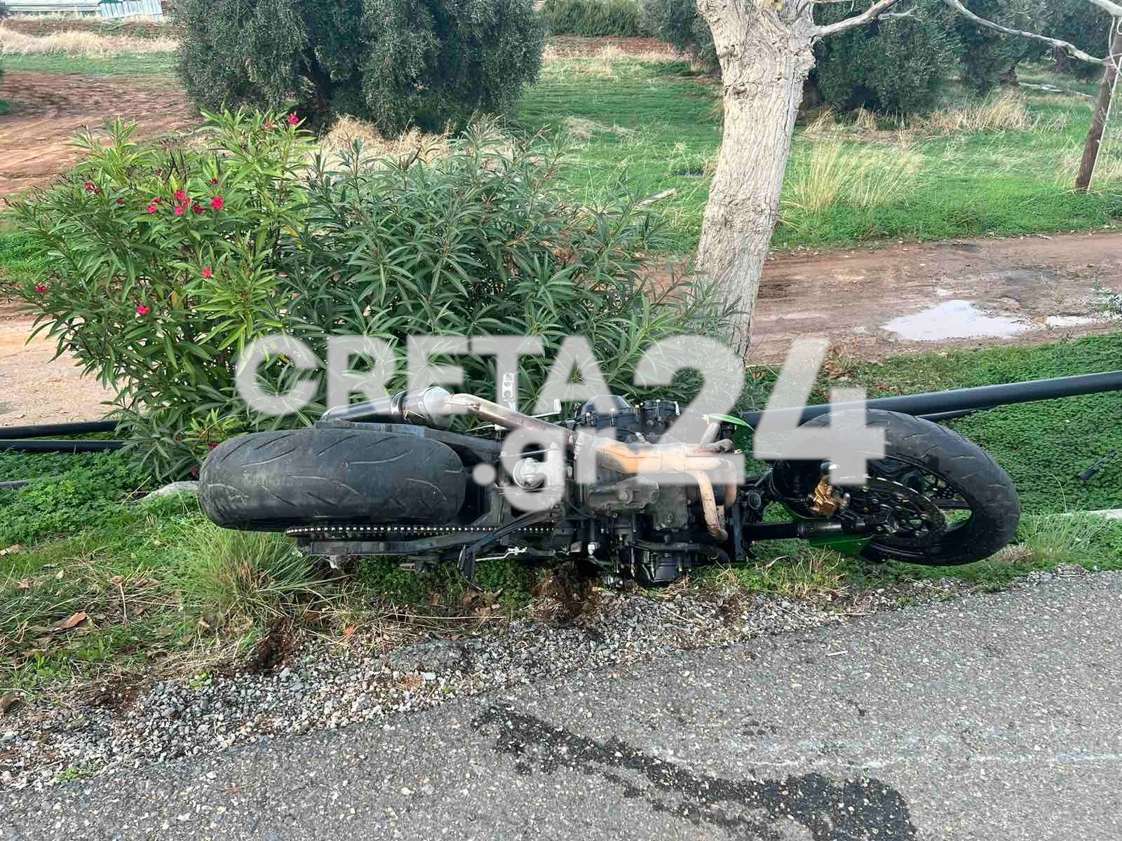 Τραγωδία στην Κρήτη: «Έσβησε» λίγα μέτρα από το σπίτι του ο 20χρονος μοτοσικλετιστής