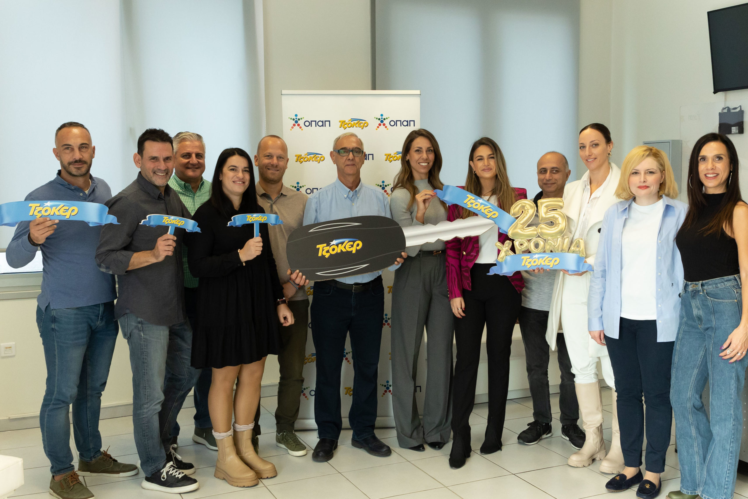 ΤΖΟΚΕΡ TESLA Νικητής